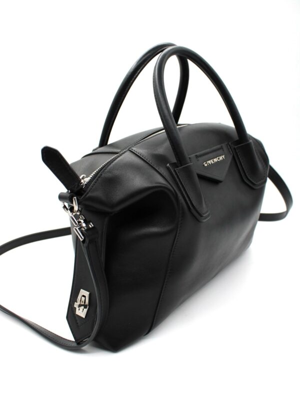 Borsa Givency Antigona in Pelle Nera