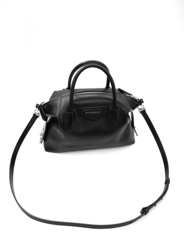Borsa Givency Antigona in Pelle Nera
