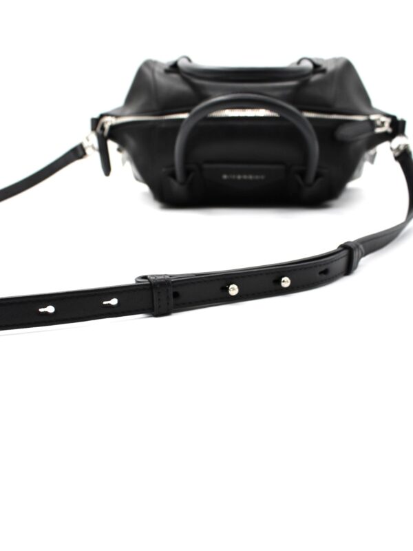 Borsa Givency Antigona in Pelle Nera