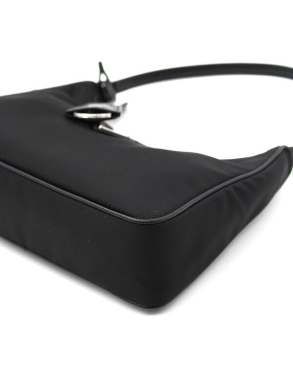 Pochette Prada Re-Edition 2005 in tela vela