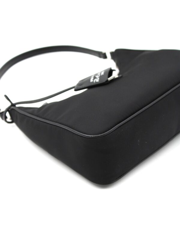 Pochette Prada Re-Edition 2005 in tela vela
