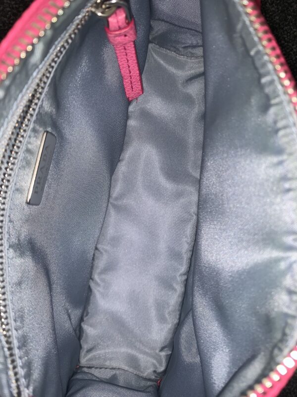 Borsa Prada a spalla fucsia astrale