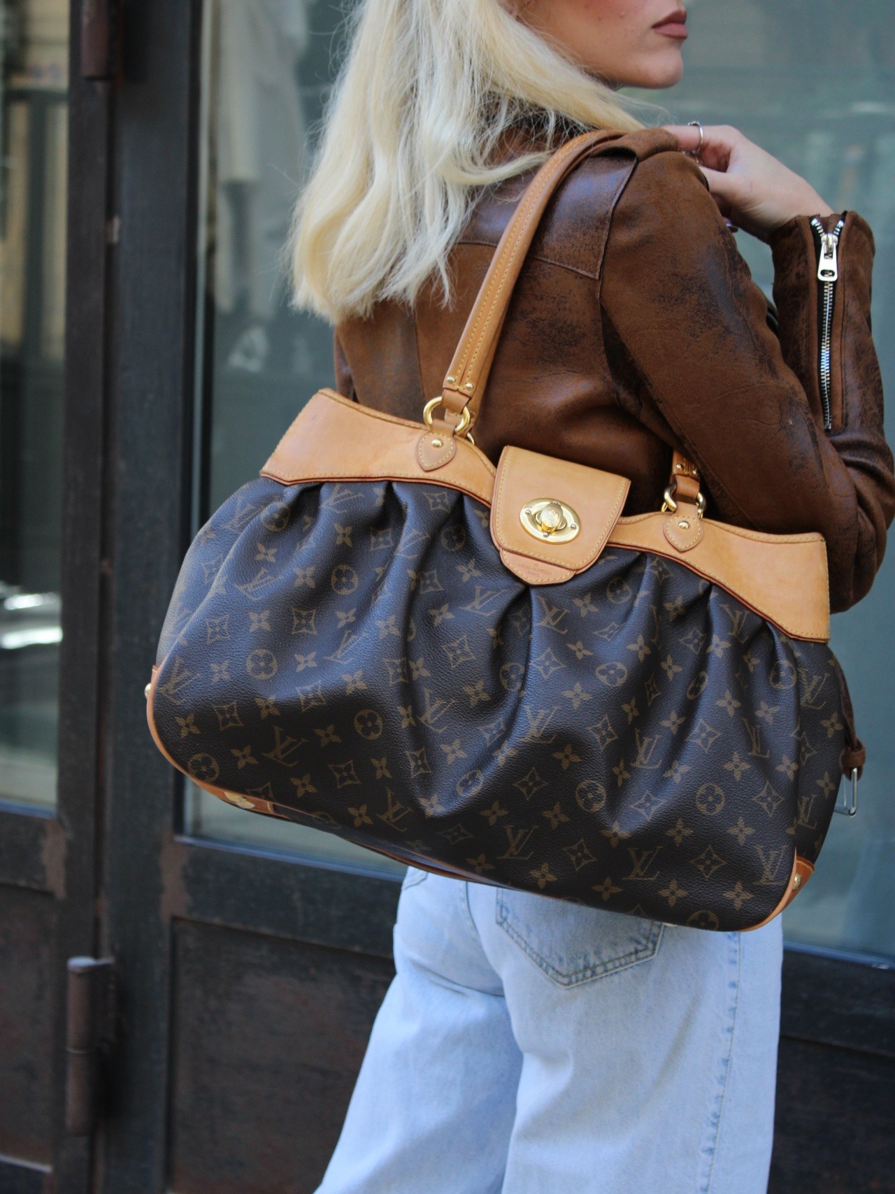 Borsa Louis Vuitton Boetie MM thumb