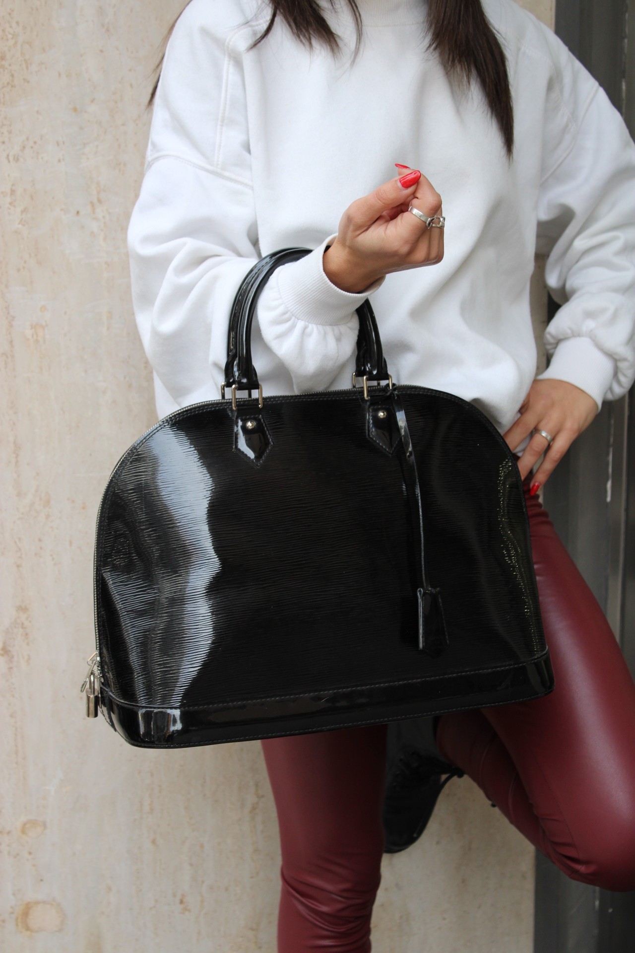 Borsa Louis Vuitton Alma in Pelle Epi Nera Electric thumb