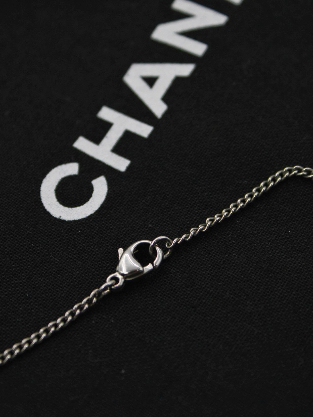 Collana Chanel in Argento thumb
