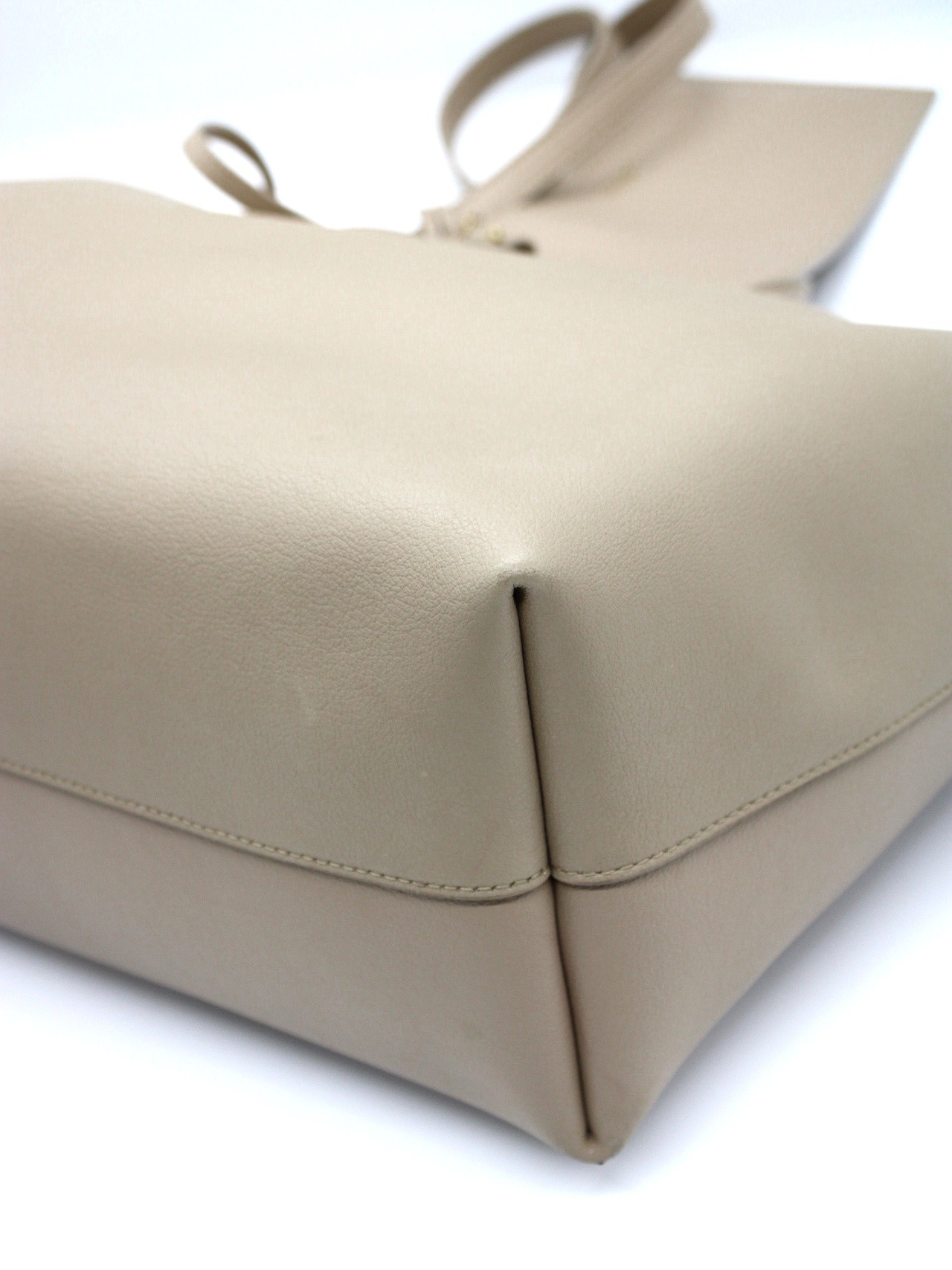 Saint Laurent shopping in pelle dark Beige thumb