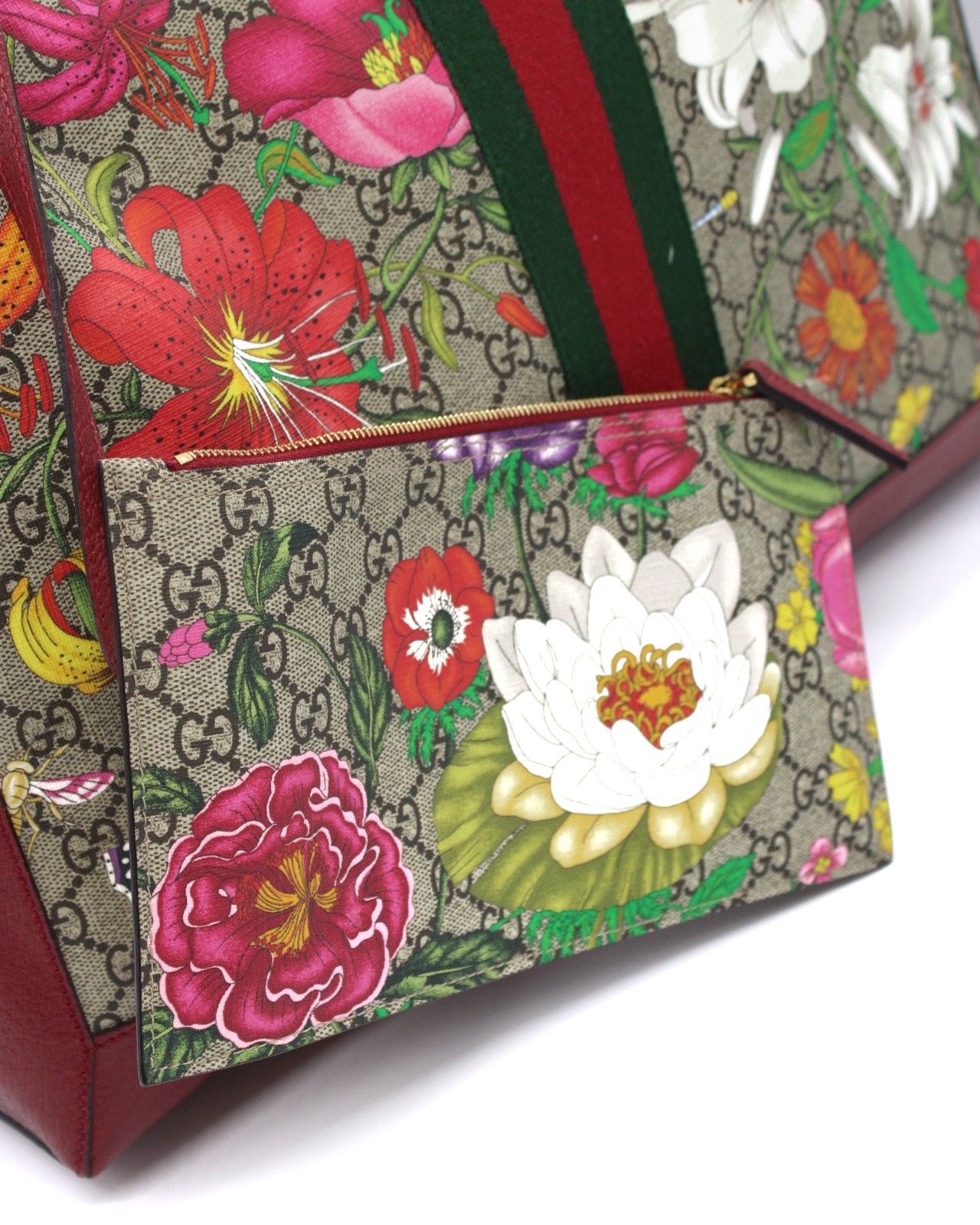 Borsa Gucci GG supreme Ophidia Flora thumb