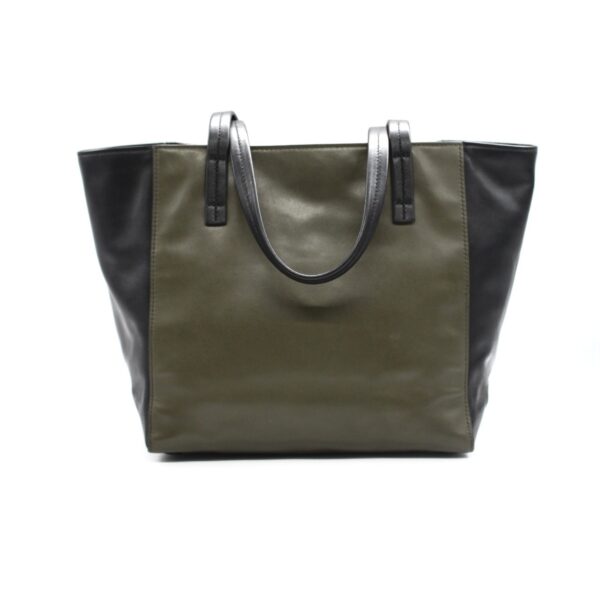 Shopping Prada in pelle liscia