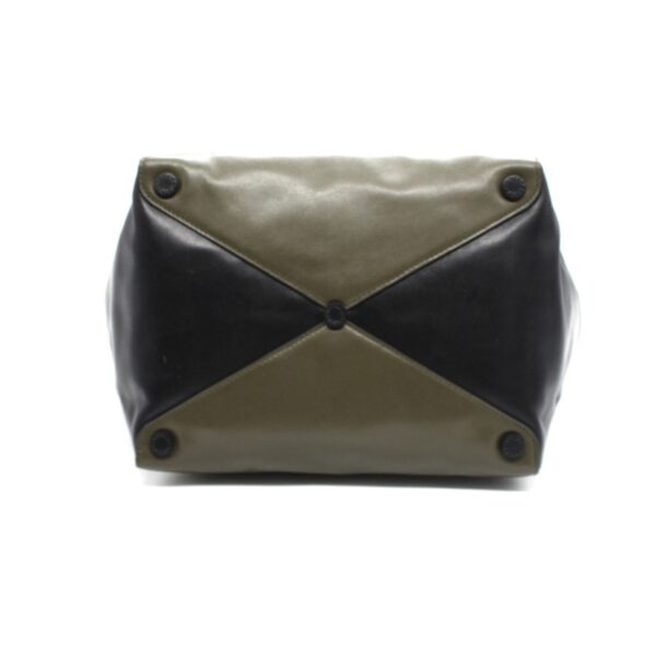 Shopping Prada in pelle liscia