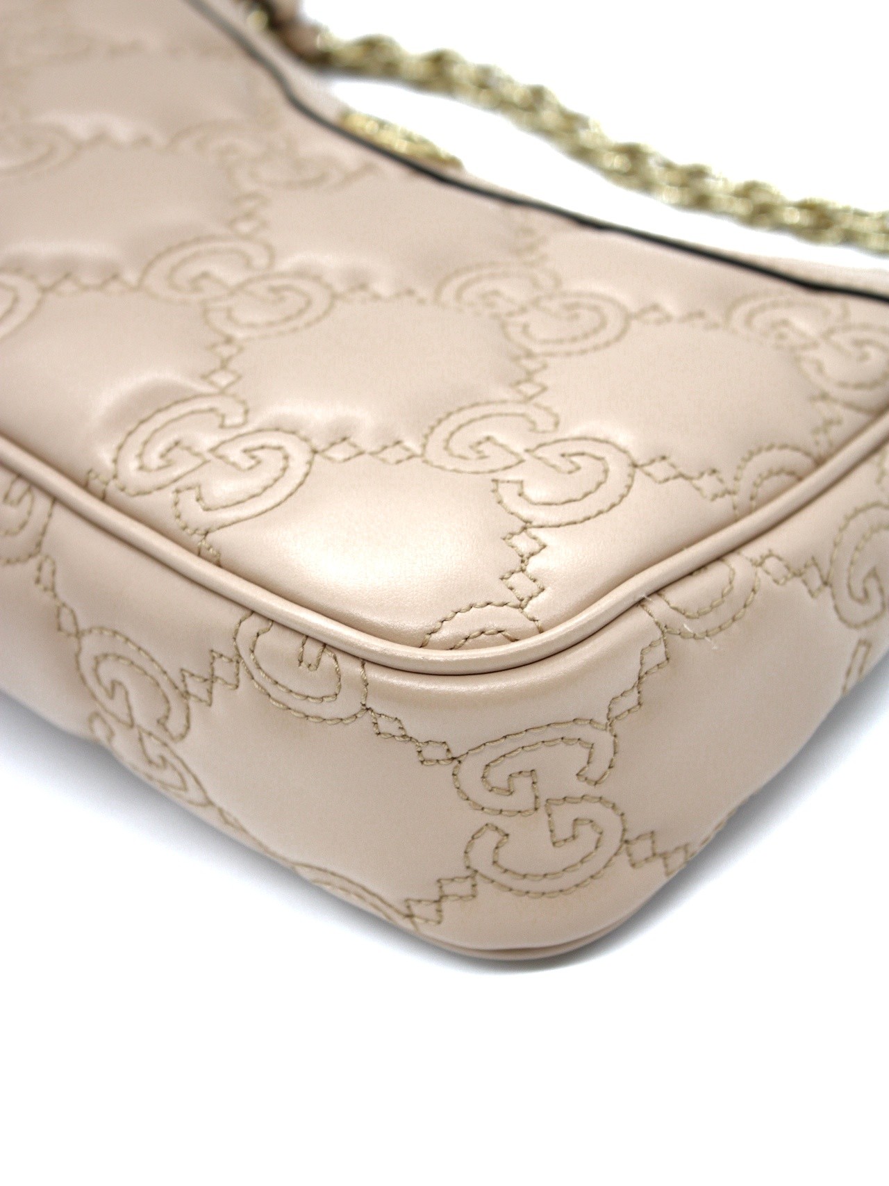 Gucci GG matelassé borsa a spalla thumb