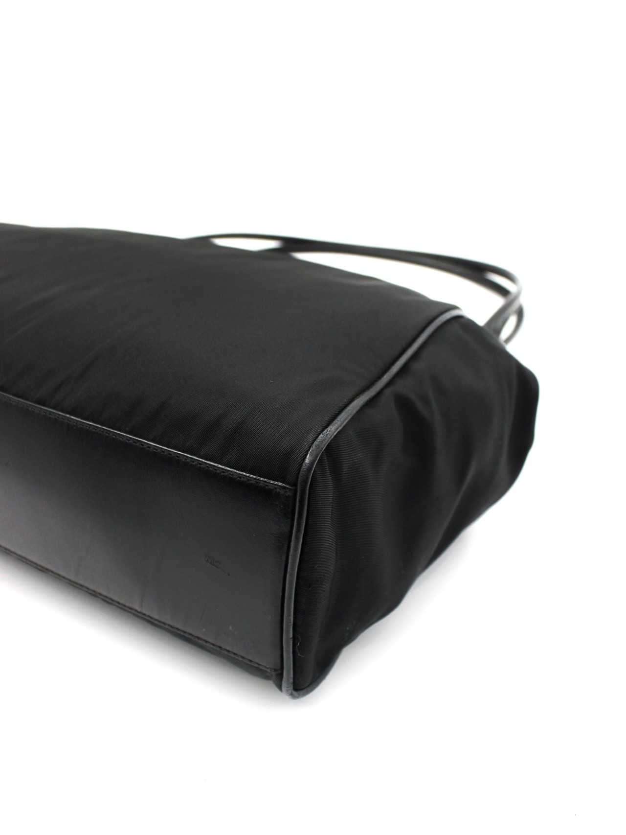 Borsa Prada a Spalla in Tela Vela Nera thumb
