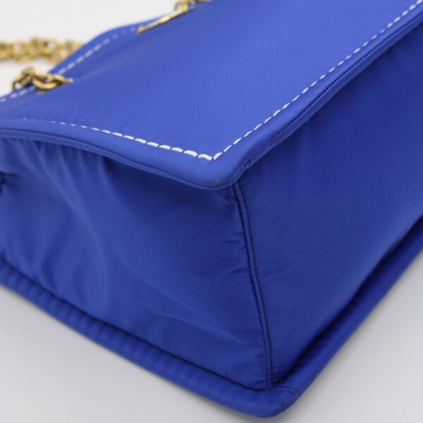 Prada in tela vela blu borsa a spalla