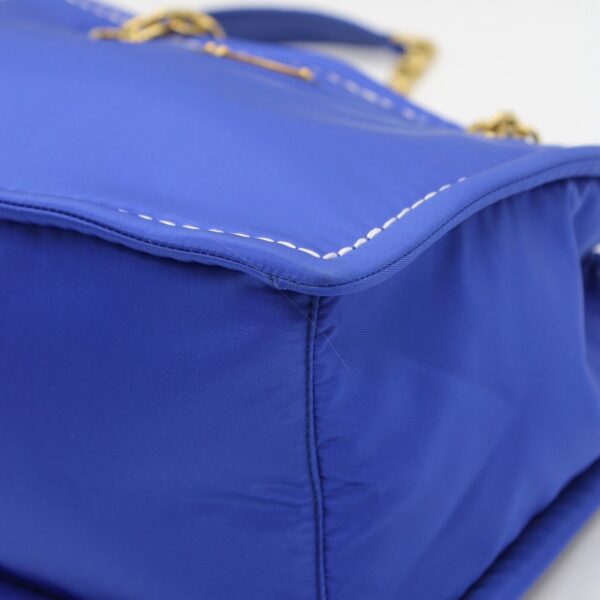 Prada in tela vela blu borsa a spalla