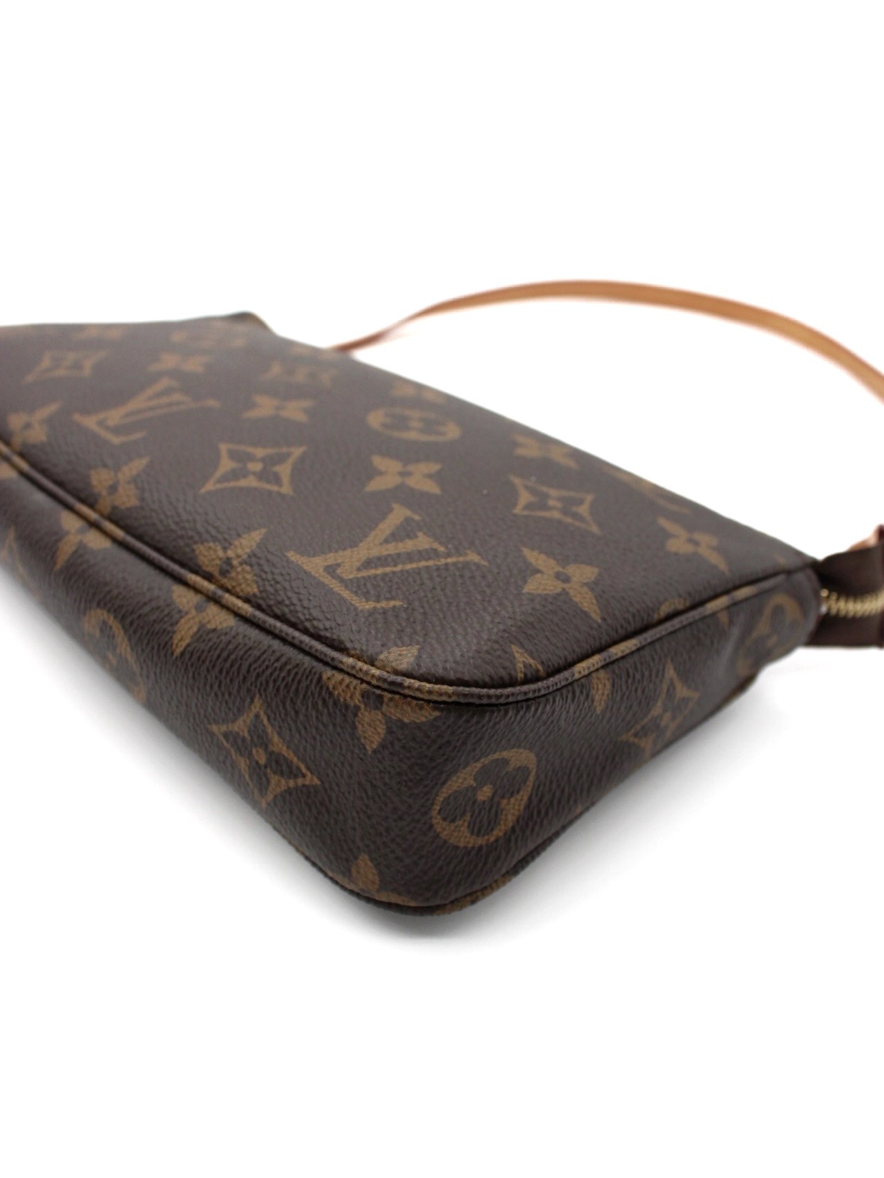 Pochette Louis Vuitton Accessoires NM thumb