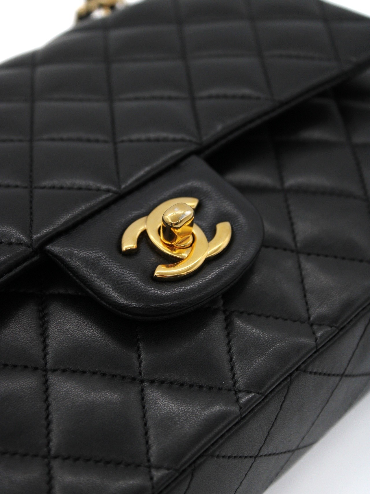Borsa Chanel Classica in Pelle di agnello thumb