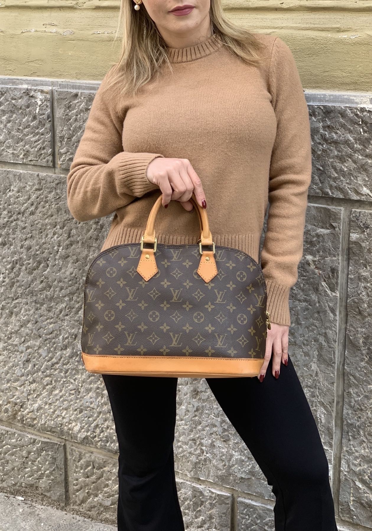 Borsa Louis Vuitton Alma PM thumb