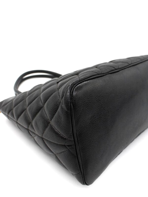 Borsa Chanel Medallion in Pelle Caviar