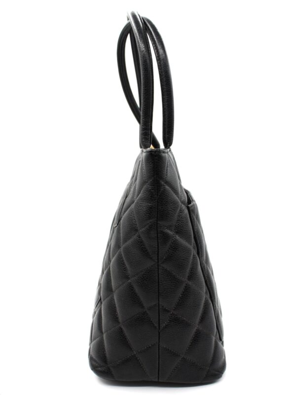Borsa Chanel Medallion in Pelle Caviar