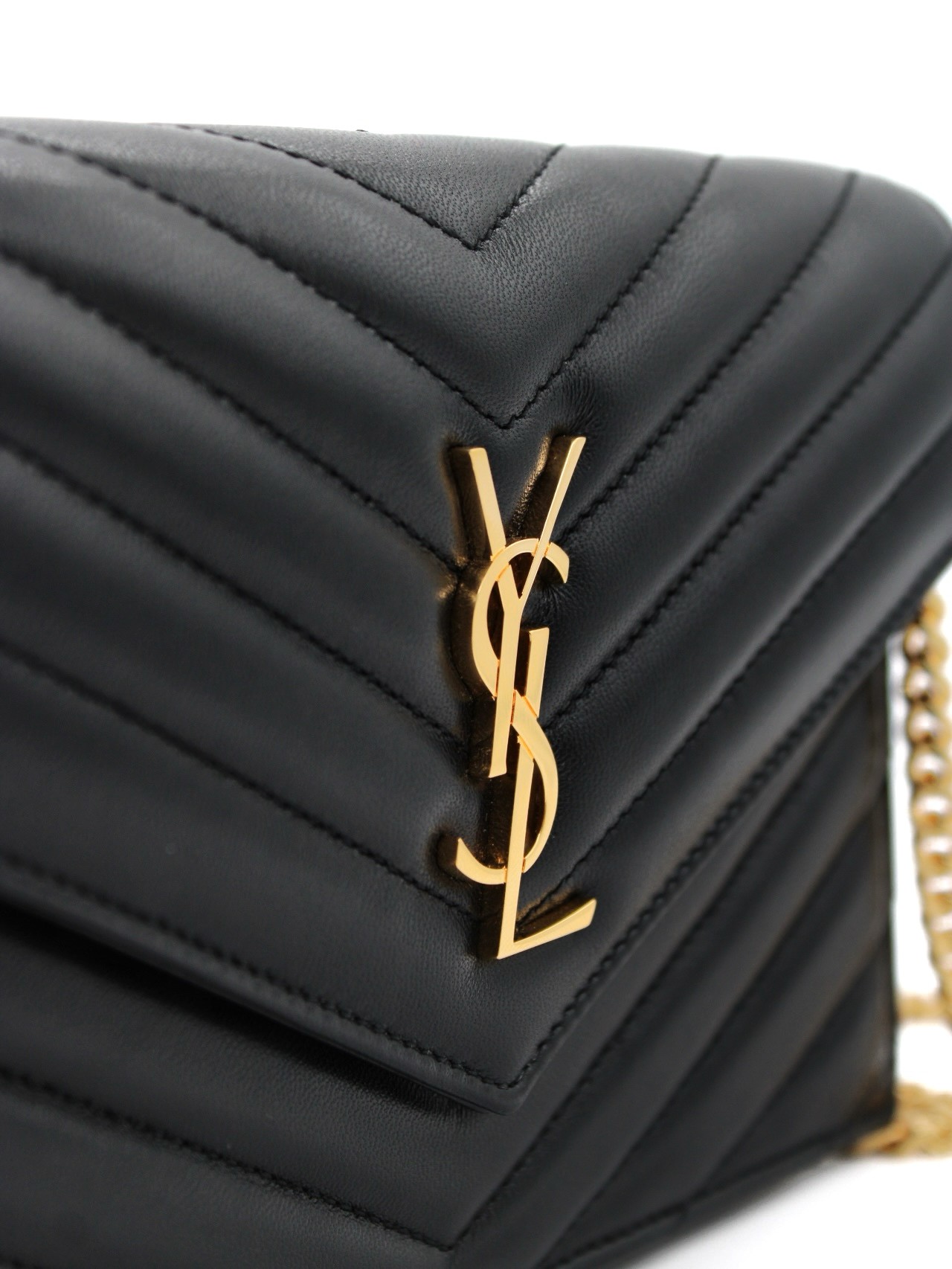 Tracolla Saint Laurent Cassandre in Pelle di Agnello thumb