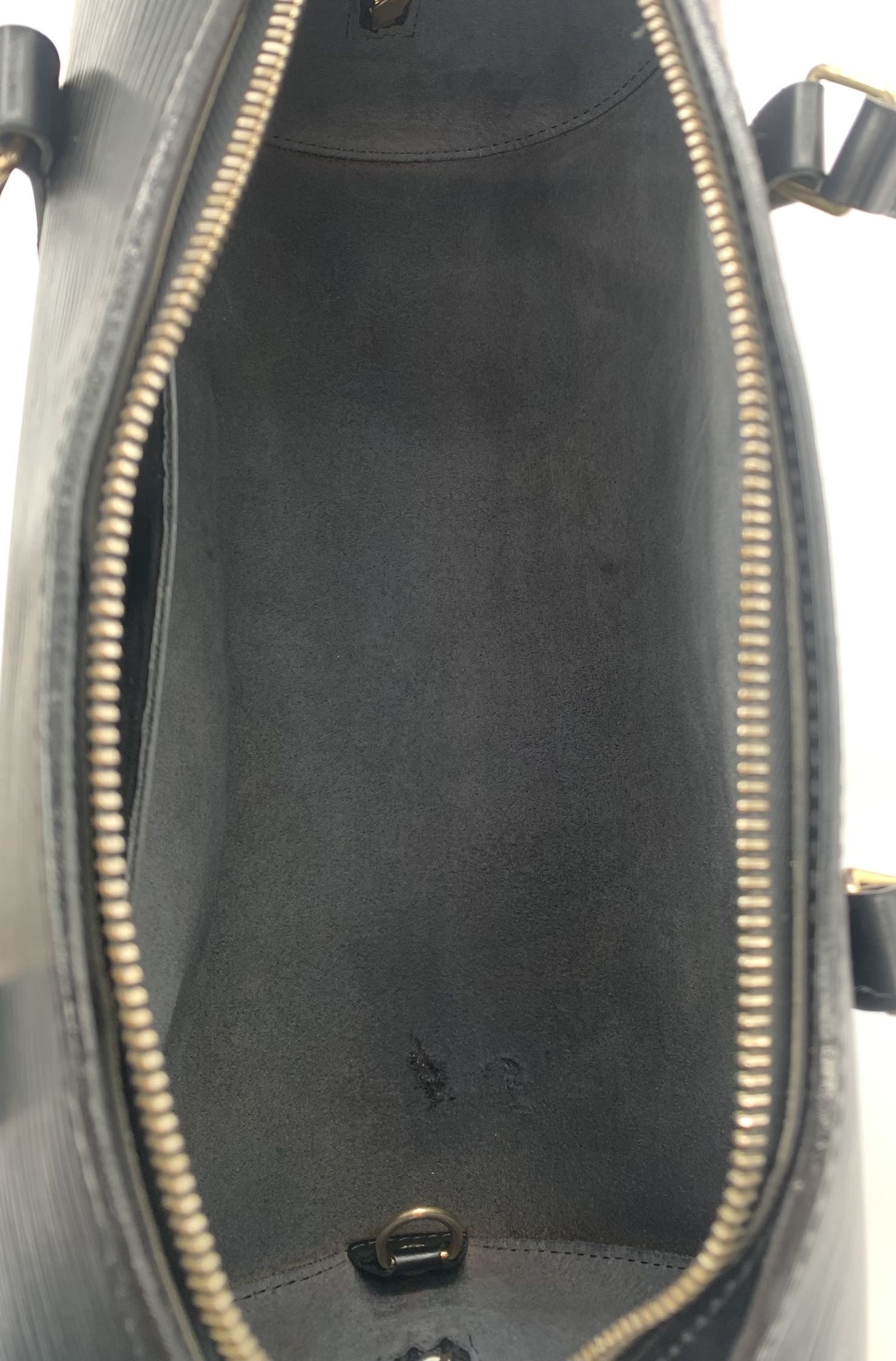 Borsa Louis Vuitton Soufflot in Pelle Nera Epi thumb
