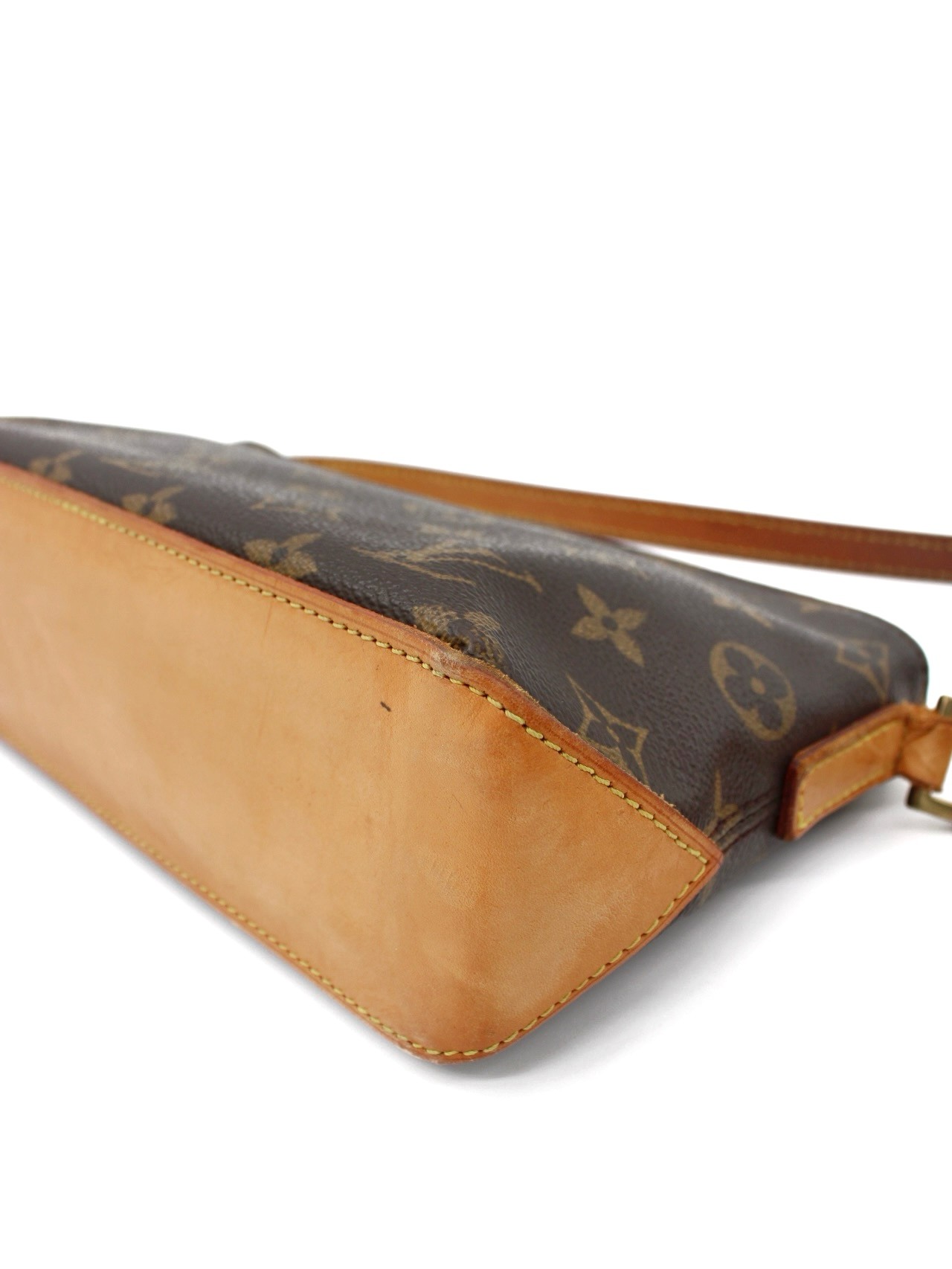 Borsa Louis Vuitton Trotteur Monogram thumb