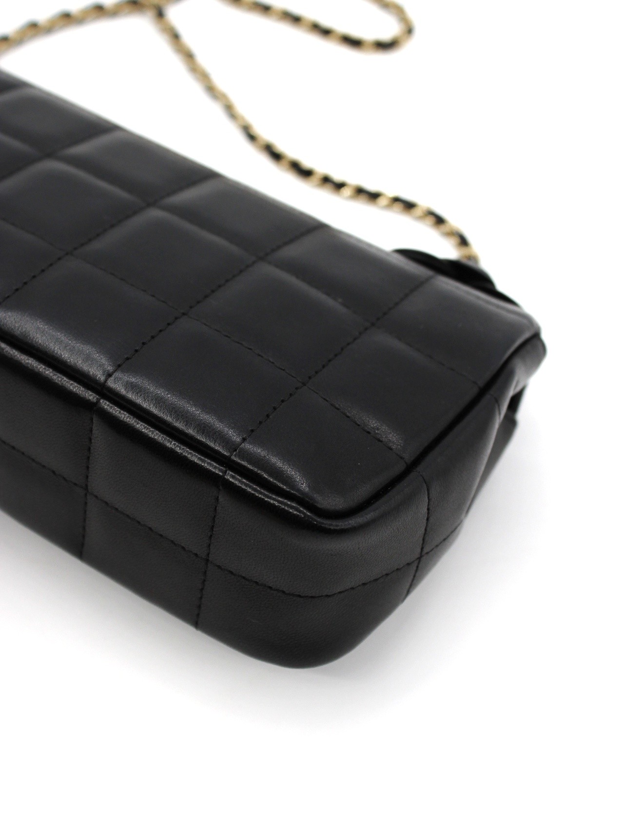 Borsa Chanel Chocolate Bar Camelia in Pelle Nera thumb