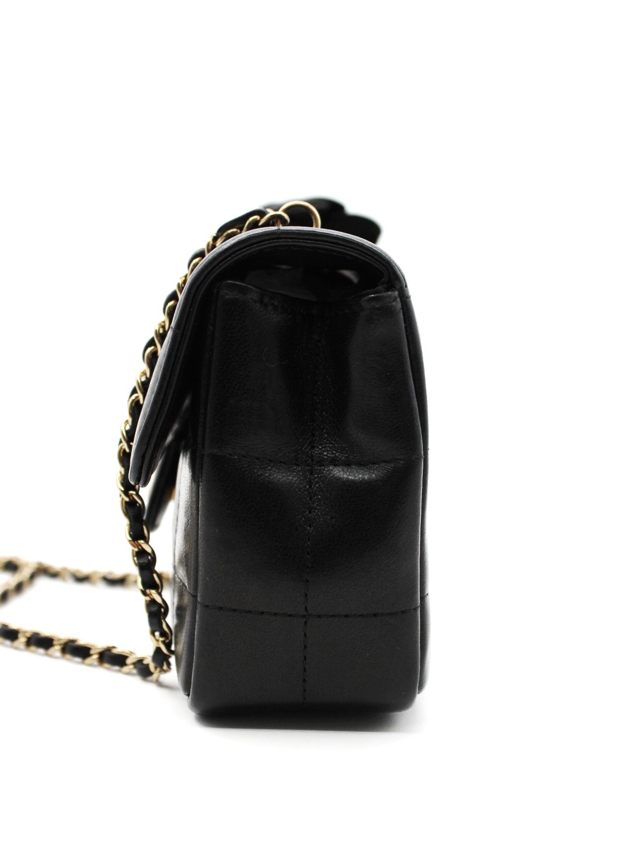 Borsa Chanel Chocolate Bar Camelia in Pelle Nera thumb