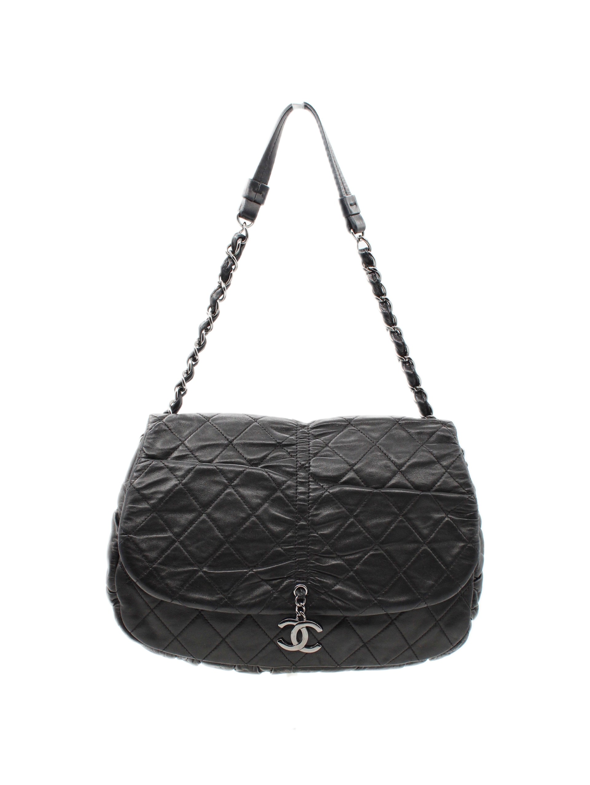 Borsa Chanel Hobo in pelle nera con charm CC thumb