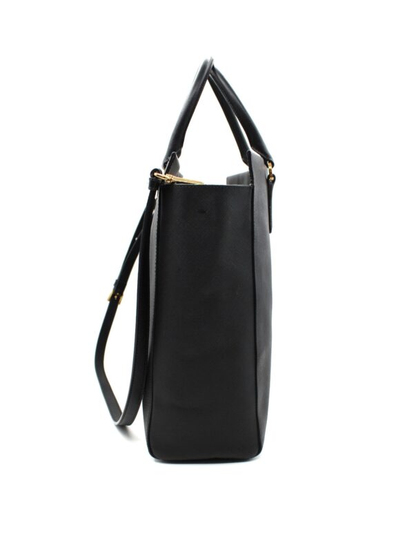Borsa Prada in pelle Saffiano nera