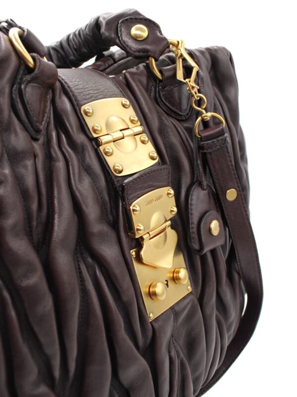 Borsa Miu Miu in Pelle Metalassé Melanzana