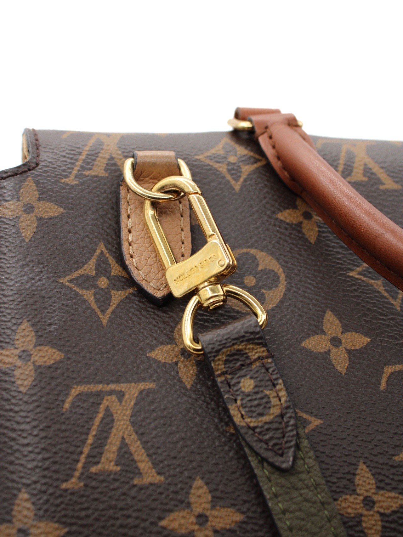 Borsa Louis Vuitton Marignan in monogram thumb