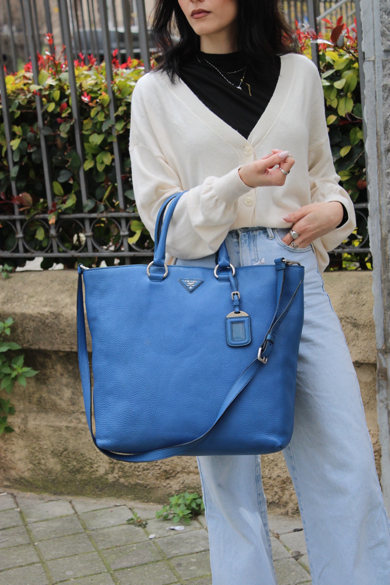 Shopper Prada in pelle martellata blu thumb