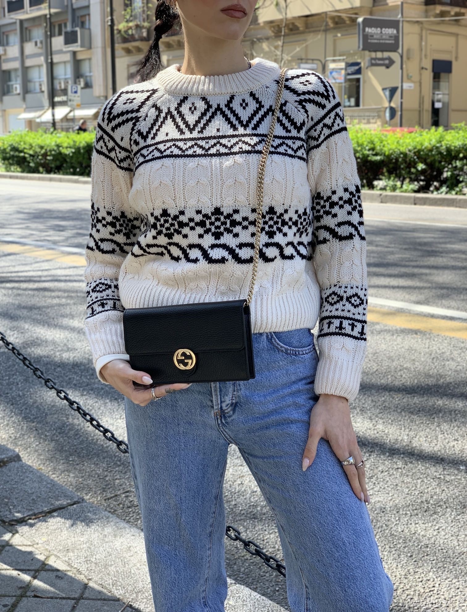 Tracolla Gucci Interlocking in Pelle Martellata Nera thumb