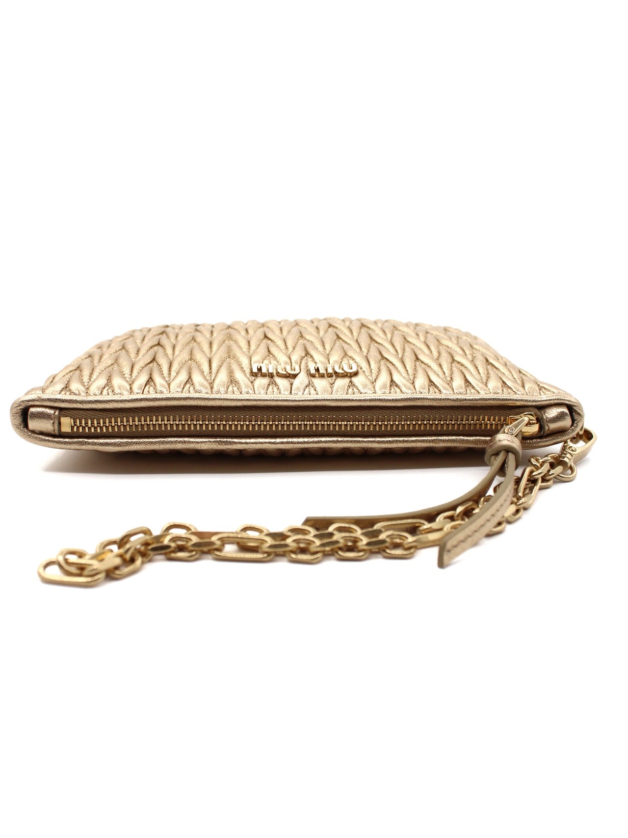 Pochette Miu Miu In Pelle Matelassé Dorata thumb