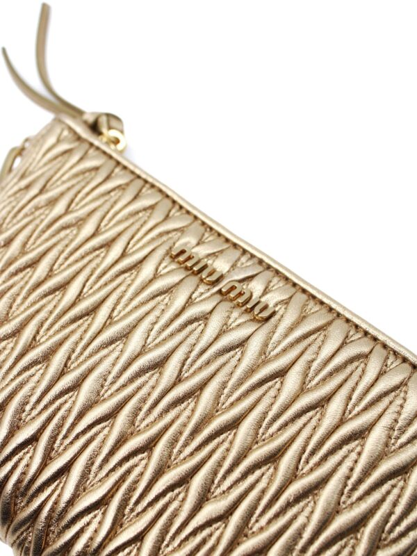 Pochette Miu Miu In Pelle Matelassé Dorata