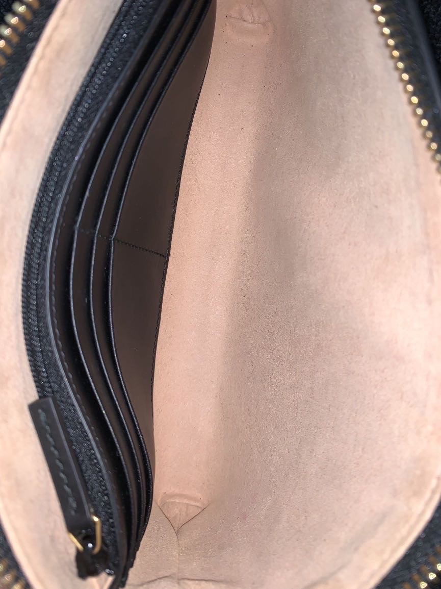 Pochette Gucci Ape In Tessuto GG Supreme e Pelle Nera thumb