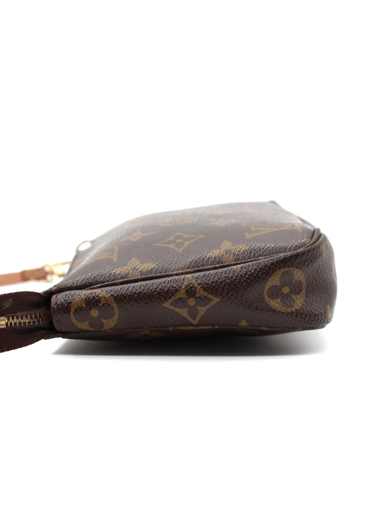 Pochette Louis Vuitton NM Accessoires in monogram thumb