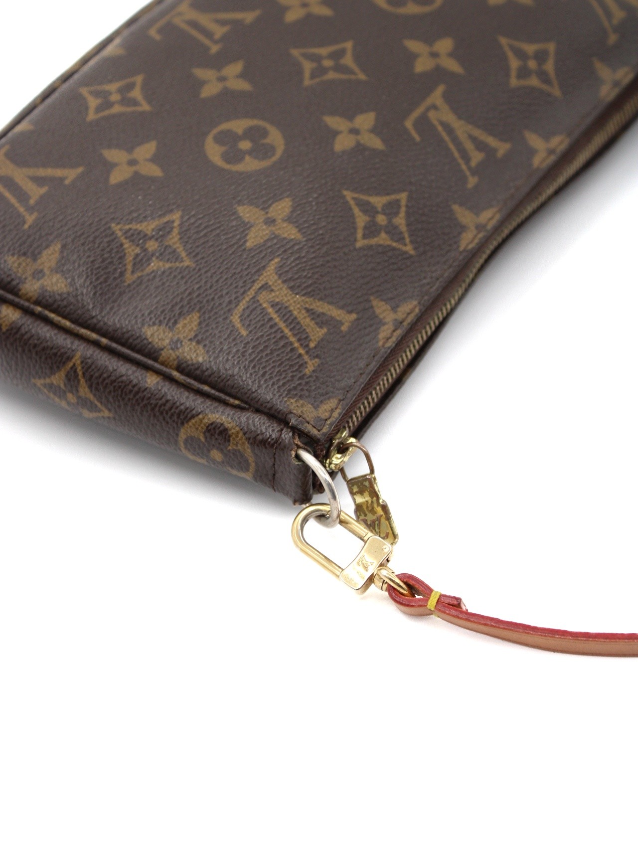 Pochette Louis Vuitton NM Accessoires in monogram thumb