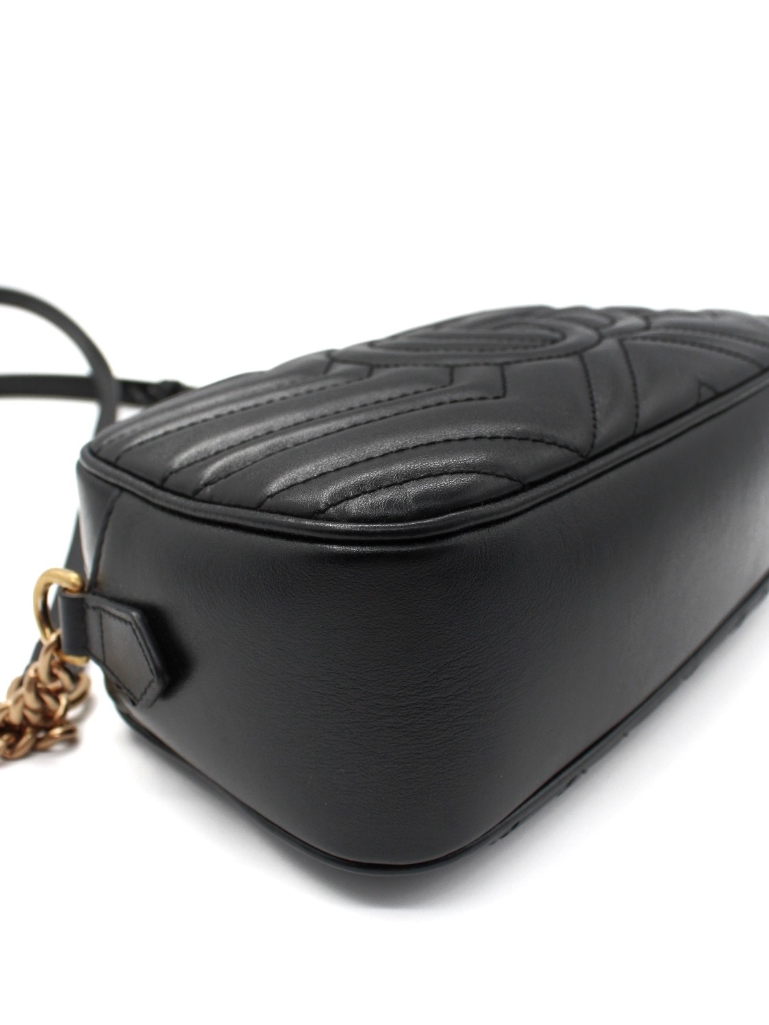 Borsa Gucci GG Marmont 24 In Pelle Matelassè Nera thumb