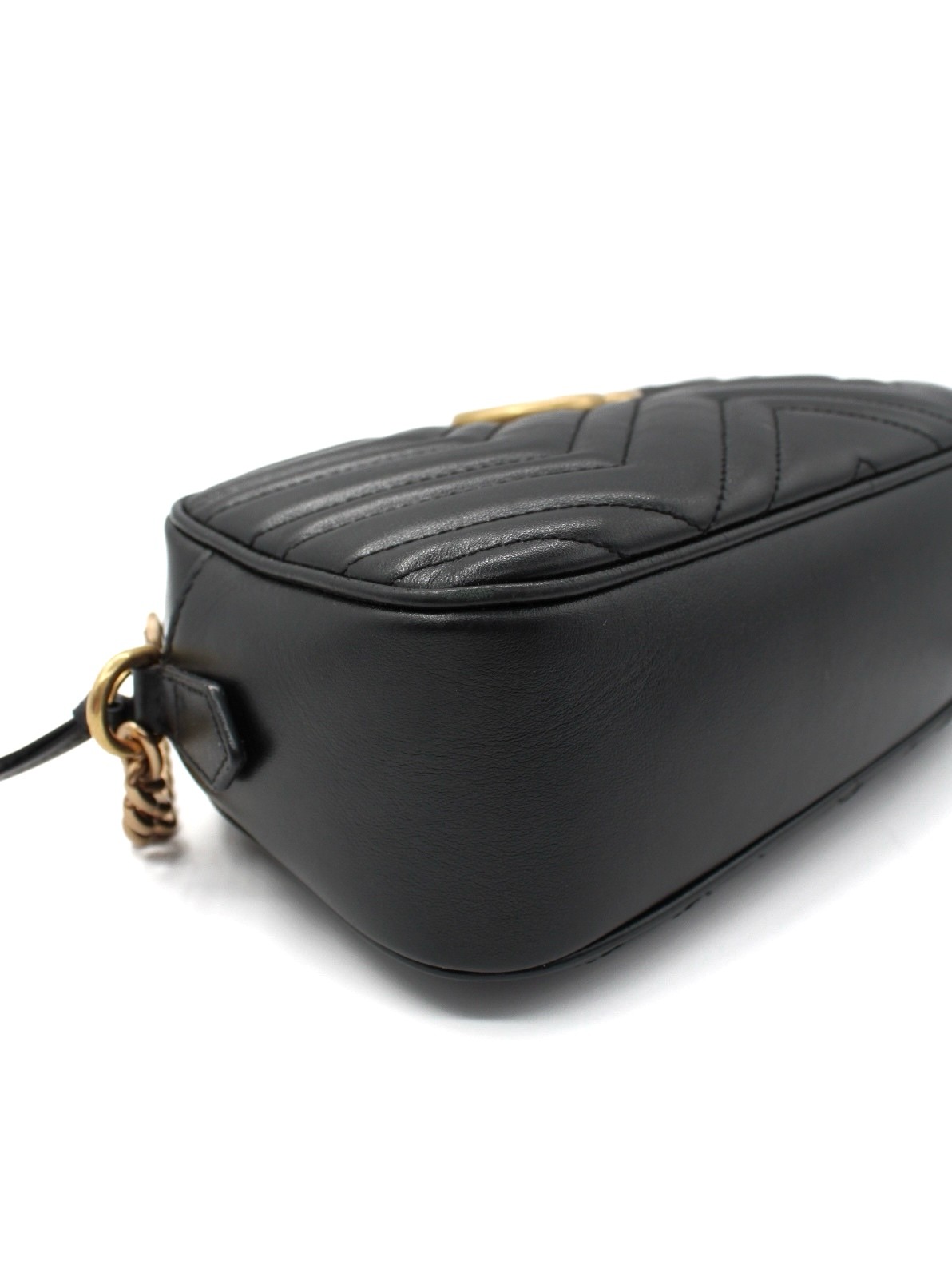 Borsa Gucci GG Marmont 24 In Pelle Matelassè Nera thumb