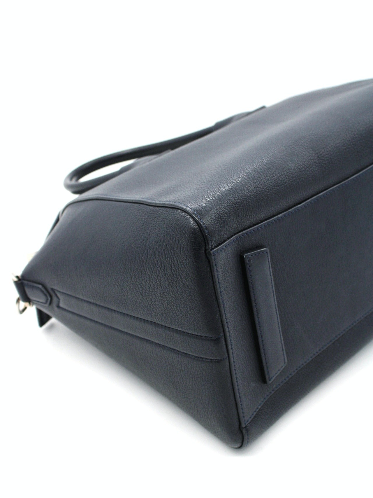 Borsa Givenchy Antigona in pelle blu notte thumb