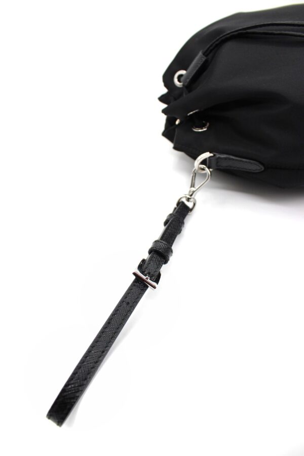 Pouch Prada In Re- Nylon Nero