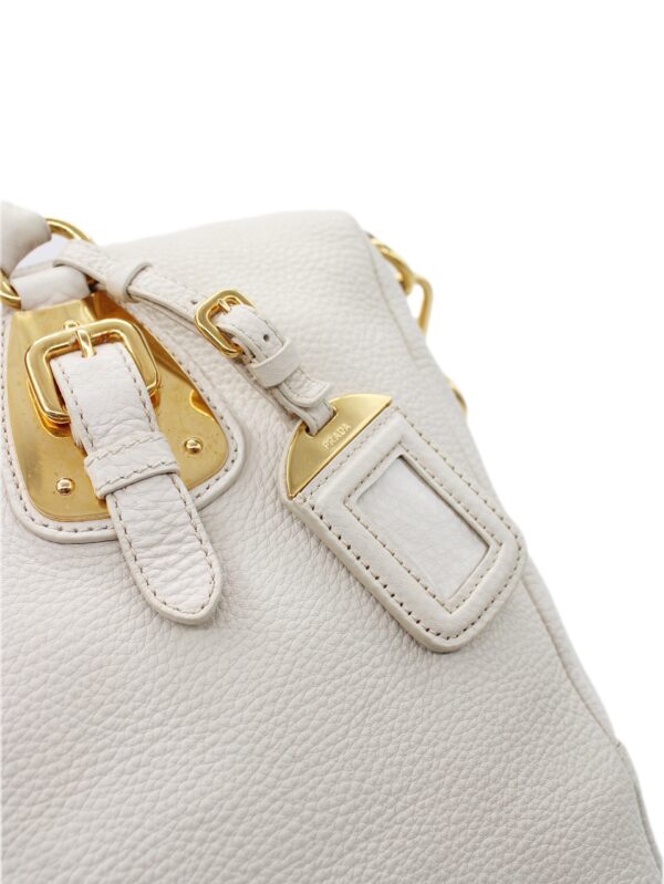 Shopper Prada in pelle martellata