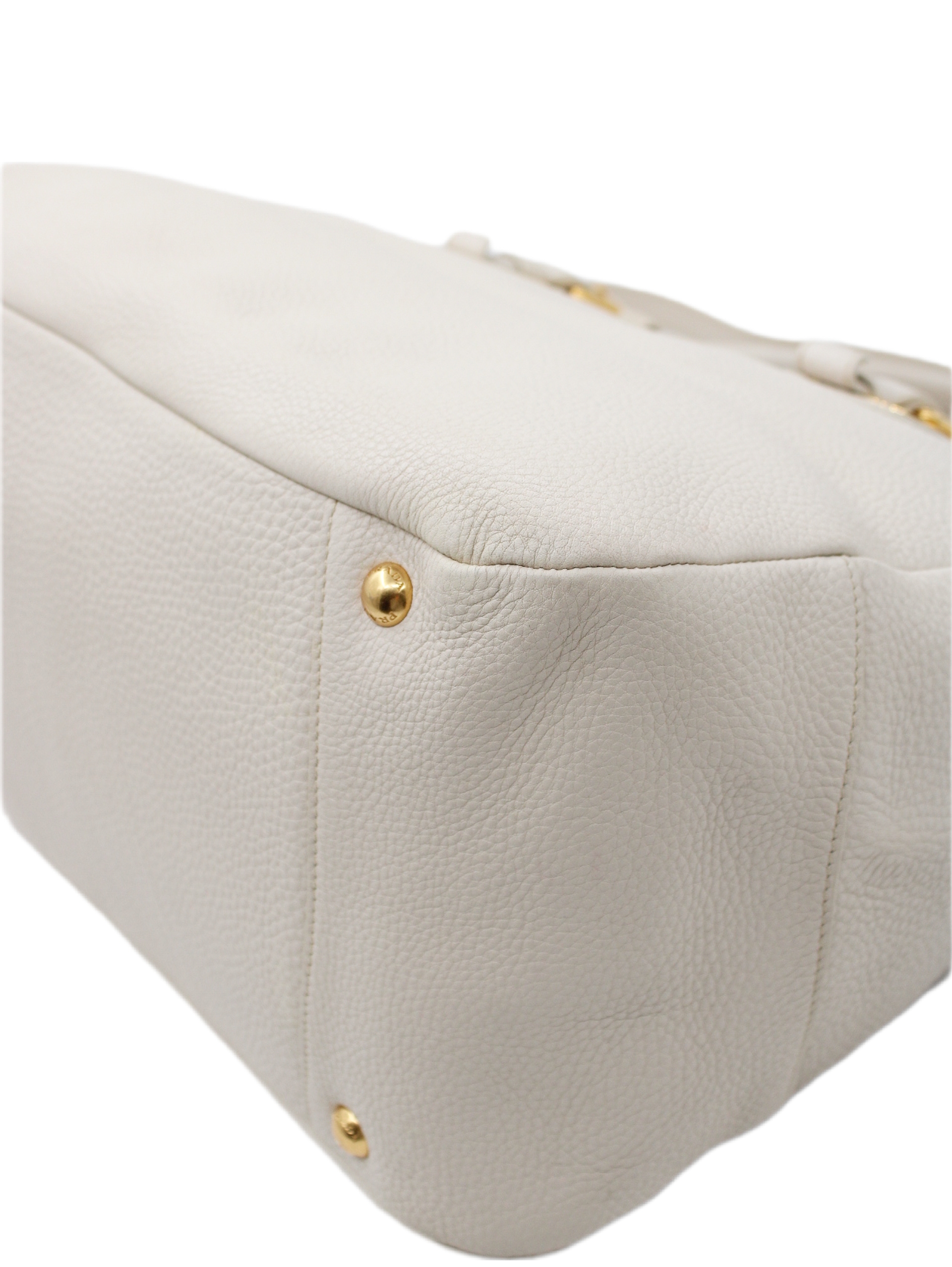 Shopper Prada in pelle martellata thumb