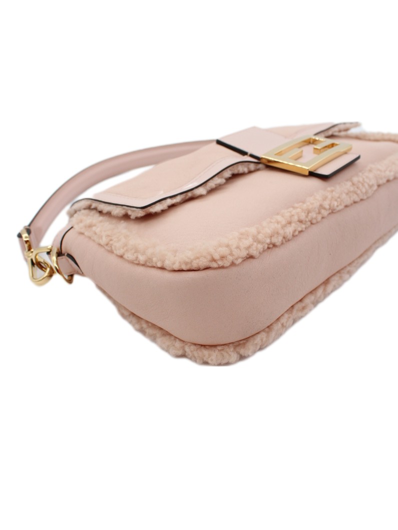 Borsa Fendi baguette in montone thumb