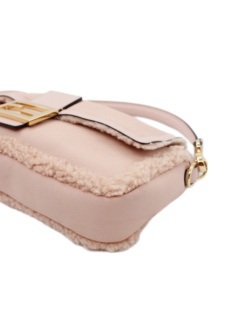 Borsa Fendi baguette in montone thumb