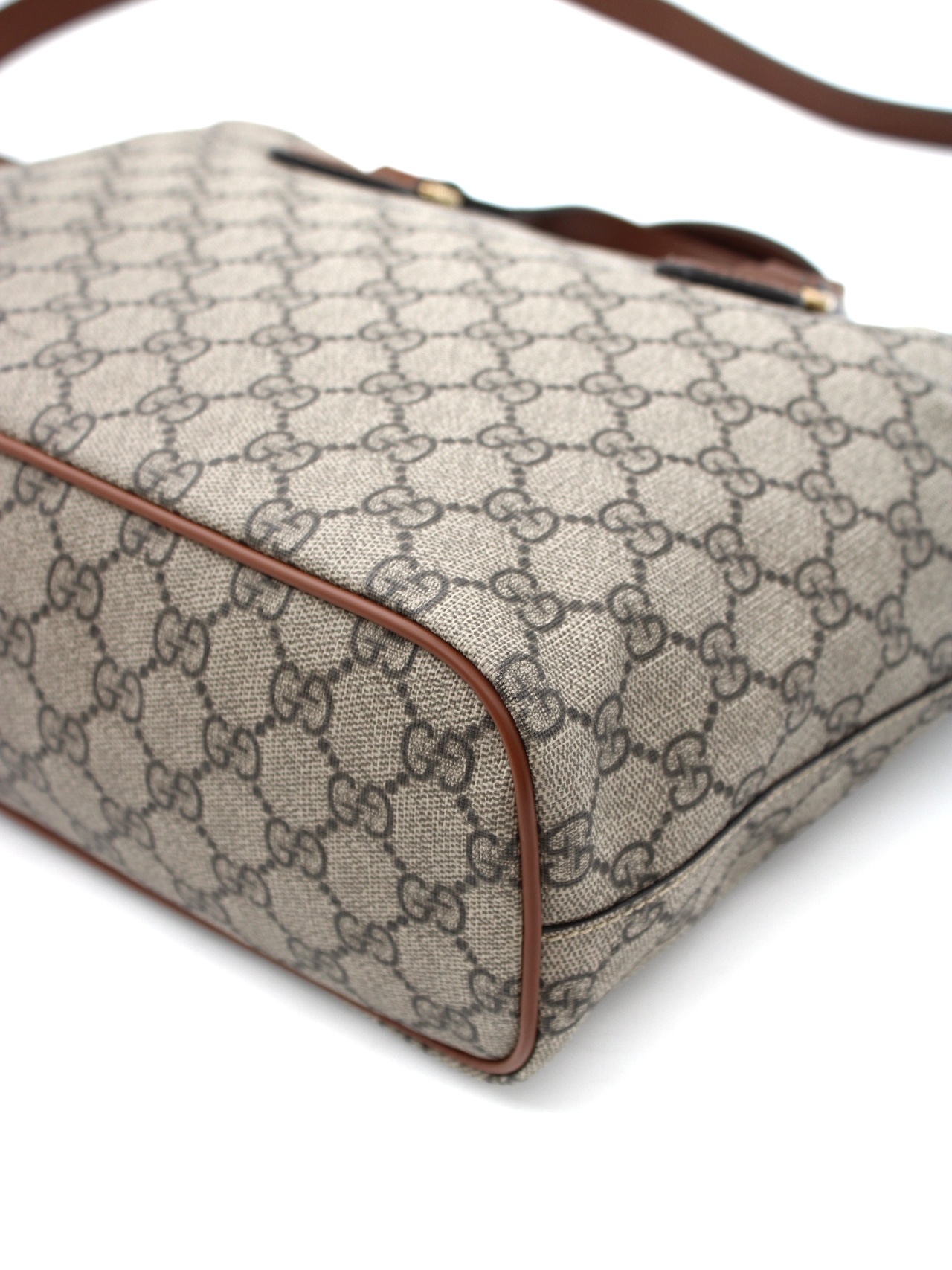 Borsa Gucci GG Supreme thumb