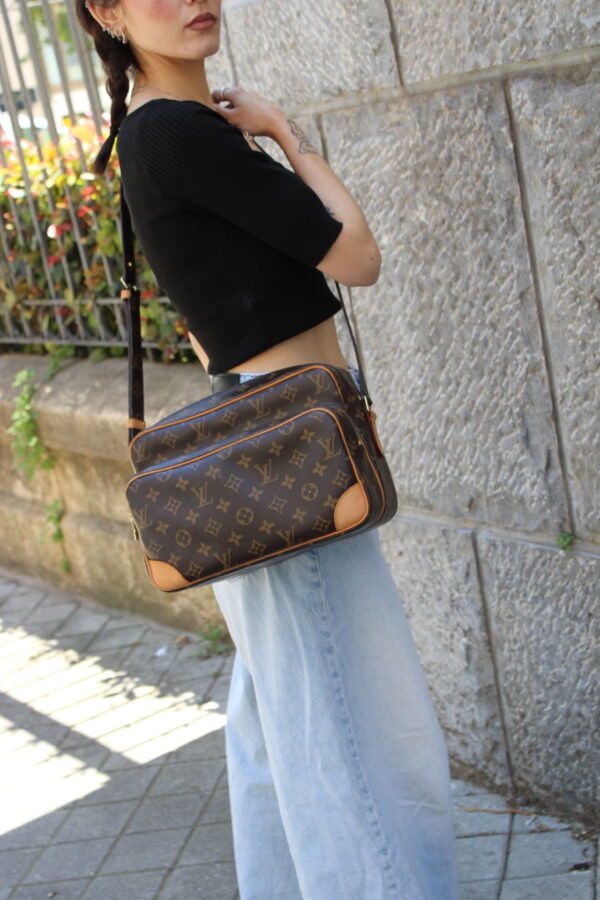 Borsa Louis Vuitton Nil monogram