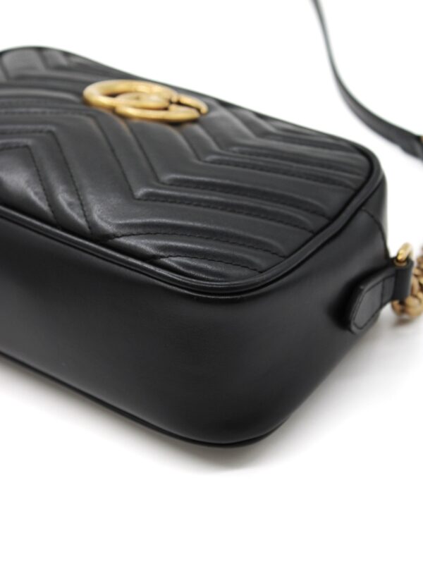 Borsa Gucci Marmont 24 in pelle nera