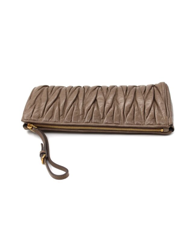 Pochette Miu Miu in pelle Matelassé